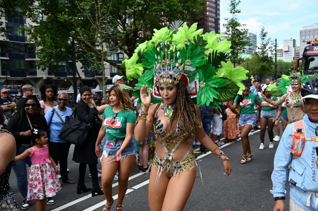 ../Images/Zomercarnaval 2024 344.jpg